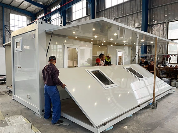 Prefabricated 3 in 1 20FT Expandable Container Living House for Sale
